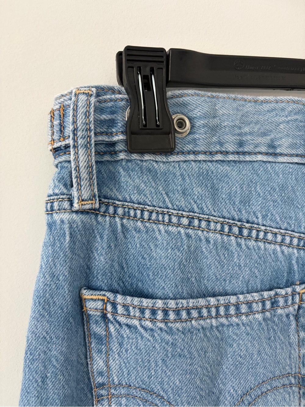 Levi’s Cinch Baggy Light Weight High Rise Wide Leg Denim Jeans Medium Wash 27 - Picture 5 of 10